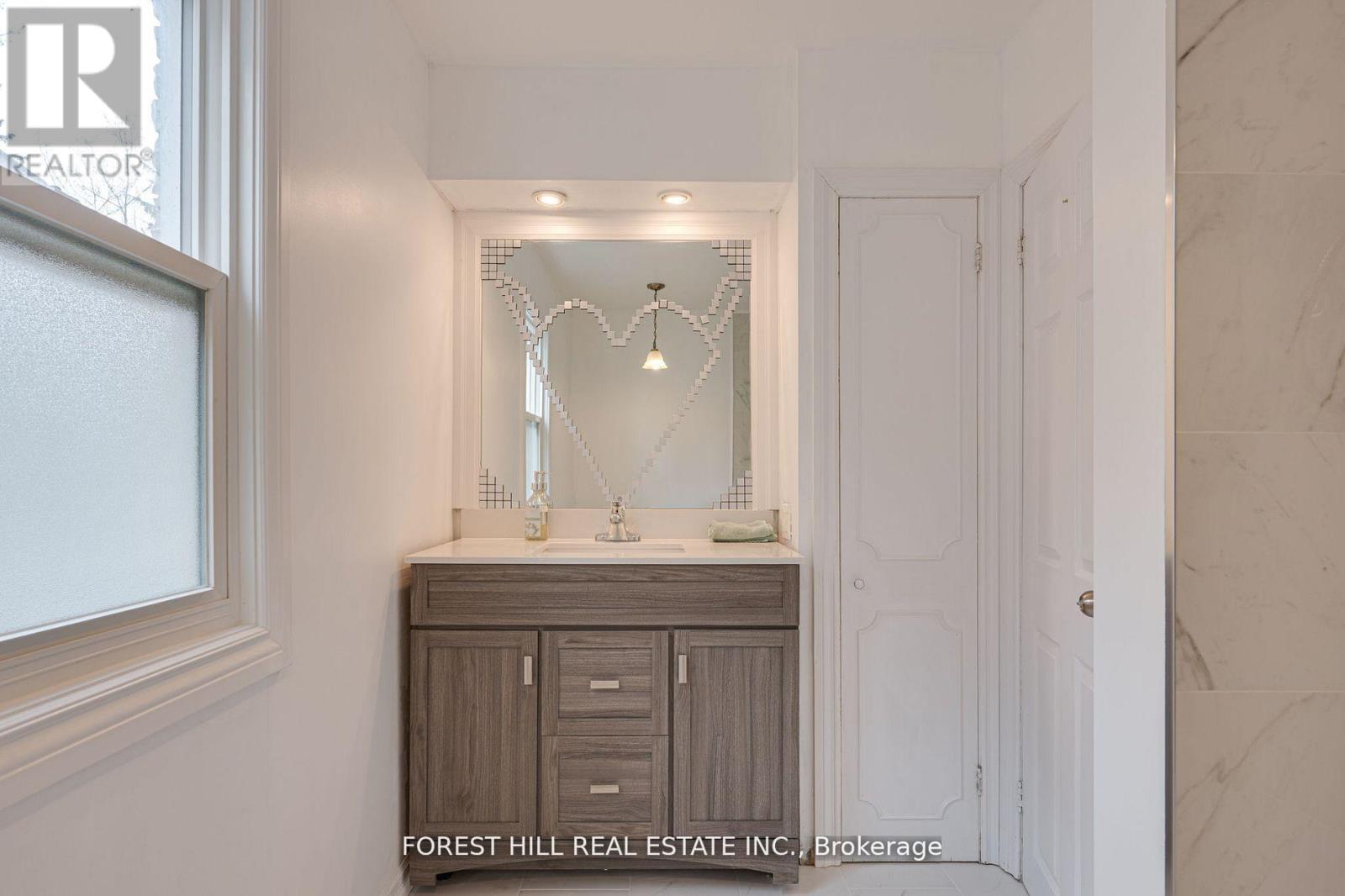 40 Connor Drive, Whitchurch-Stouffville, Ontario  L4A 7X3 - Photo 26 - N13279568