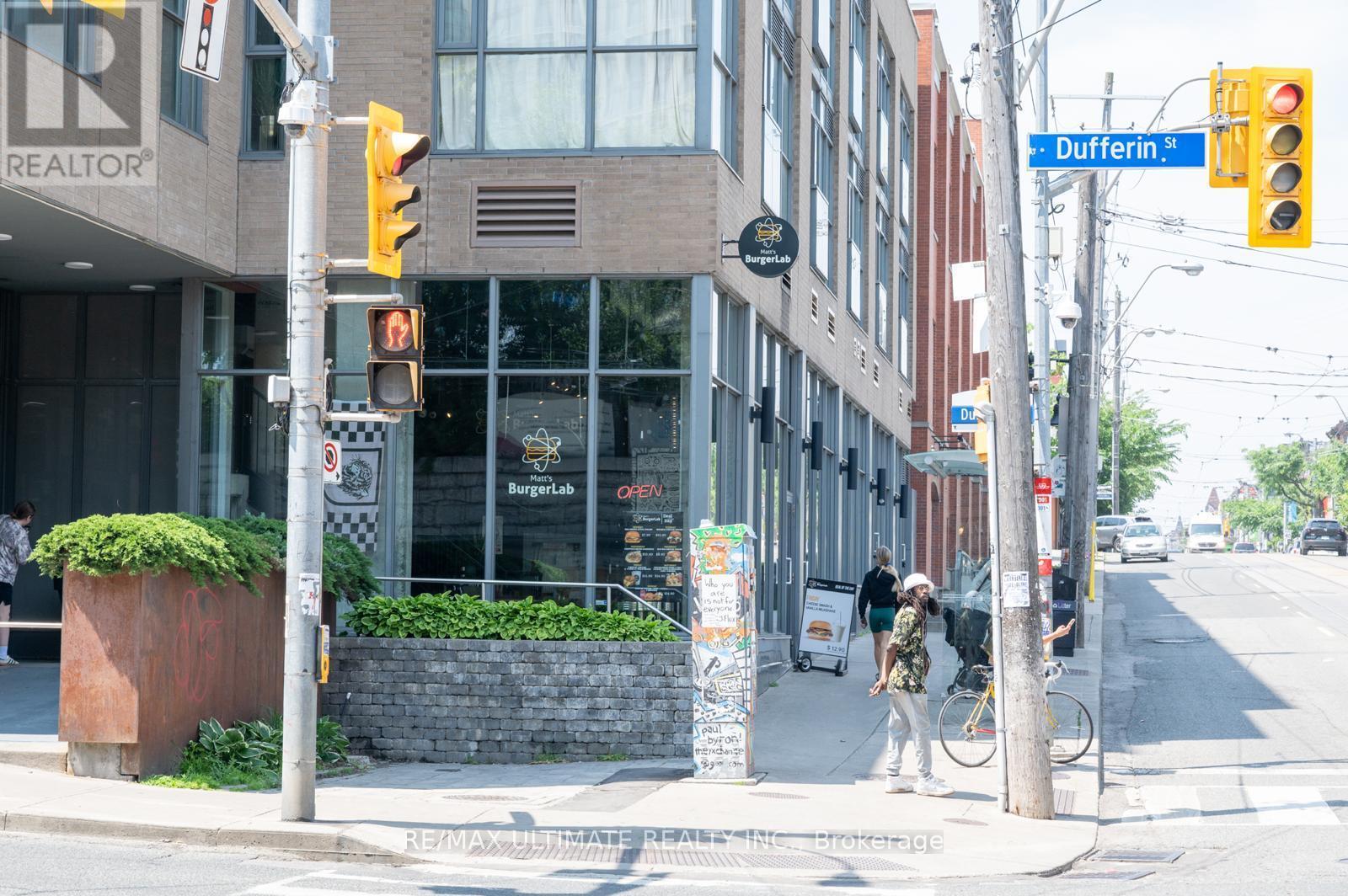 1205 QUEEN STREET W, Toronto, Ontario