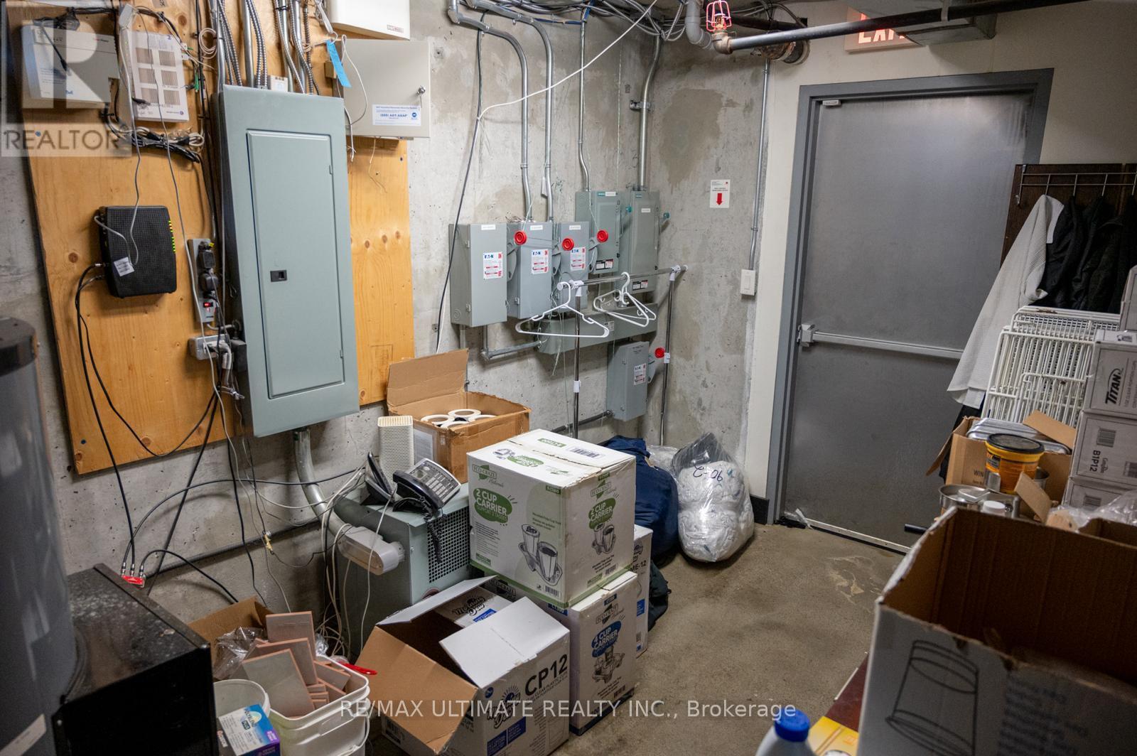 1205 Queen Street W, Toronto, Ontario  M6K 0B9 - Photo 41 - W13279056