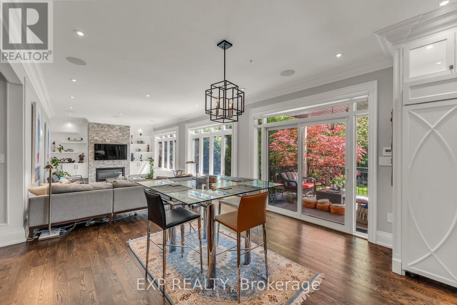 606 Lakeshore Road W, Oakville, Ontario  L6K 1G5 - Photo 14 - W13280250