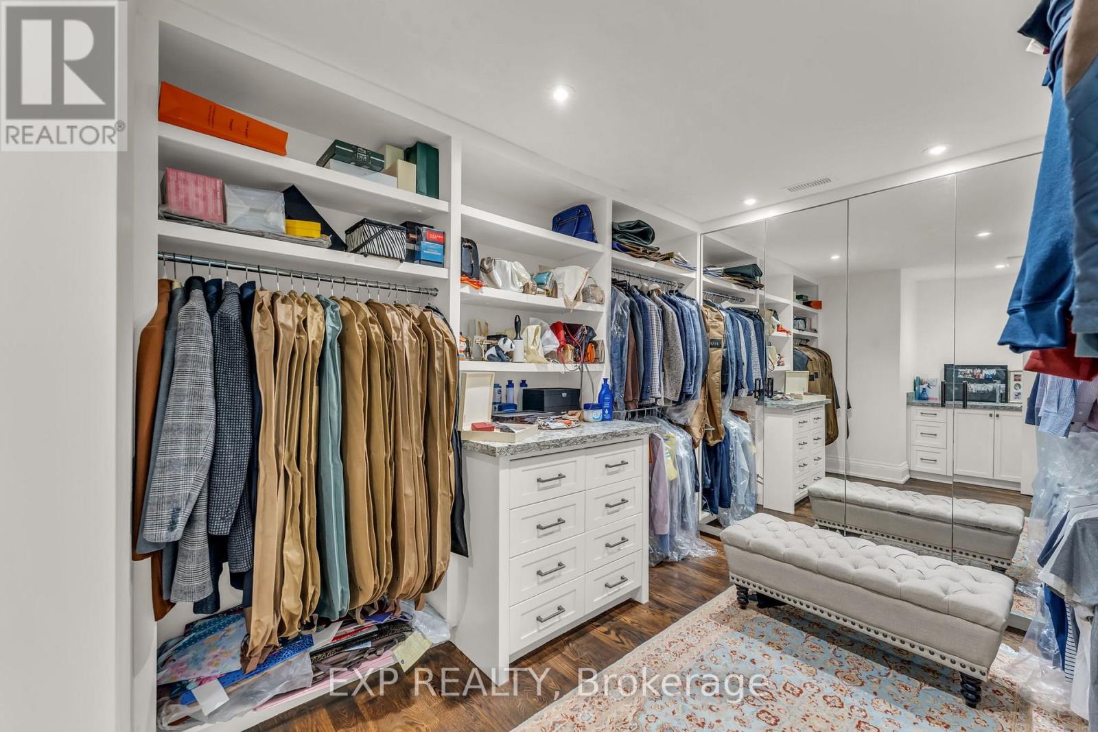 606 Lakeshore Road W, Oakville, Ontario  L6K 1G5 - Photo 27 - W13280250