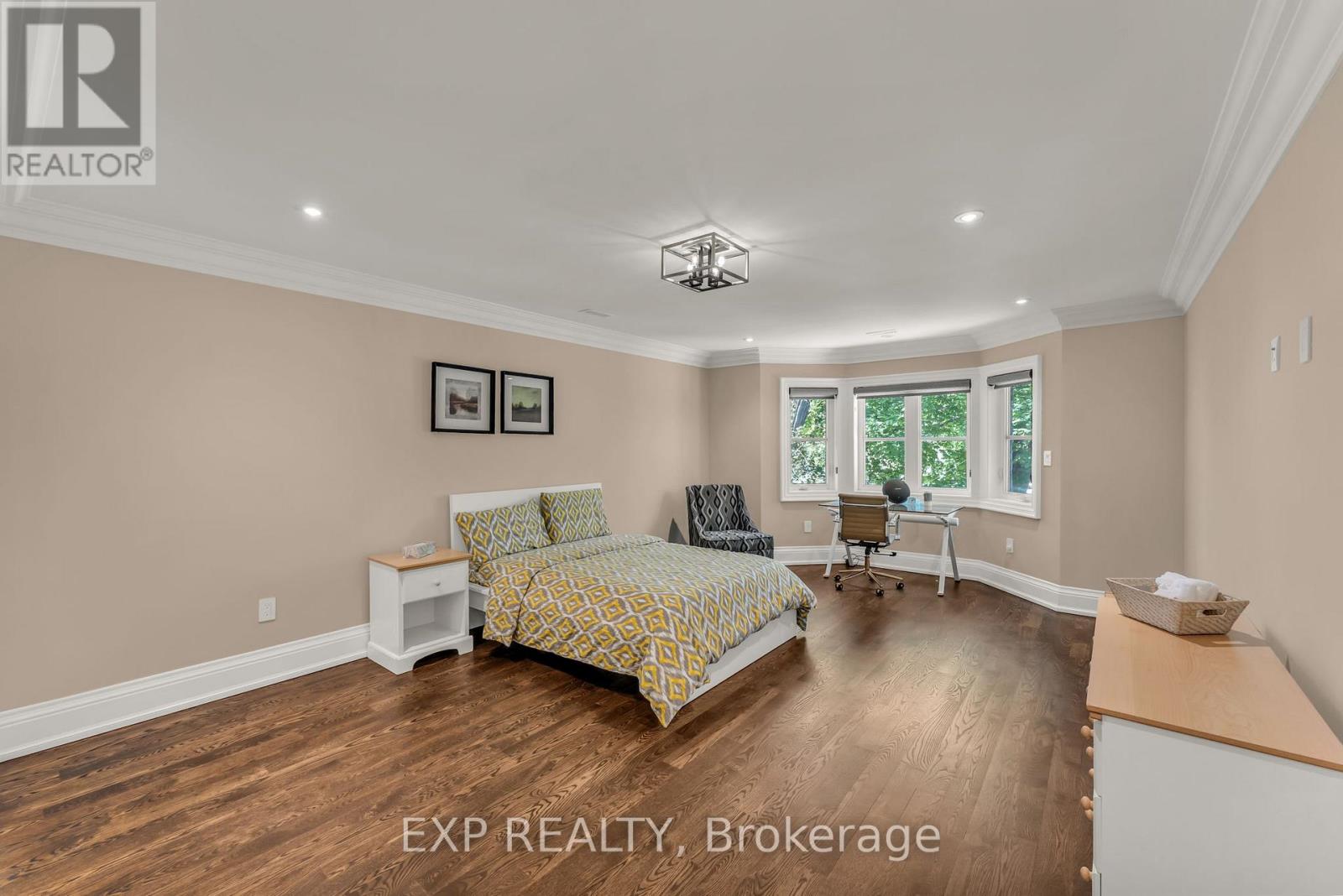 606 Lakeshore Road W, Oakville, Ontario  L6K 1G5 - Photo 30 - W13280250