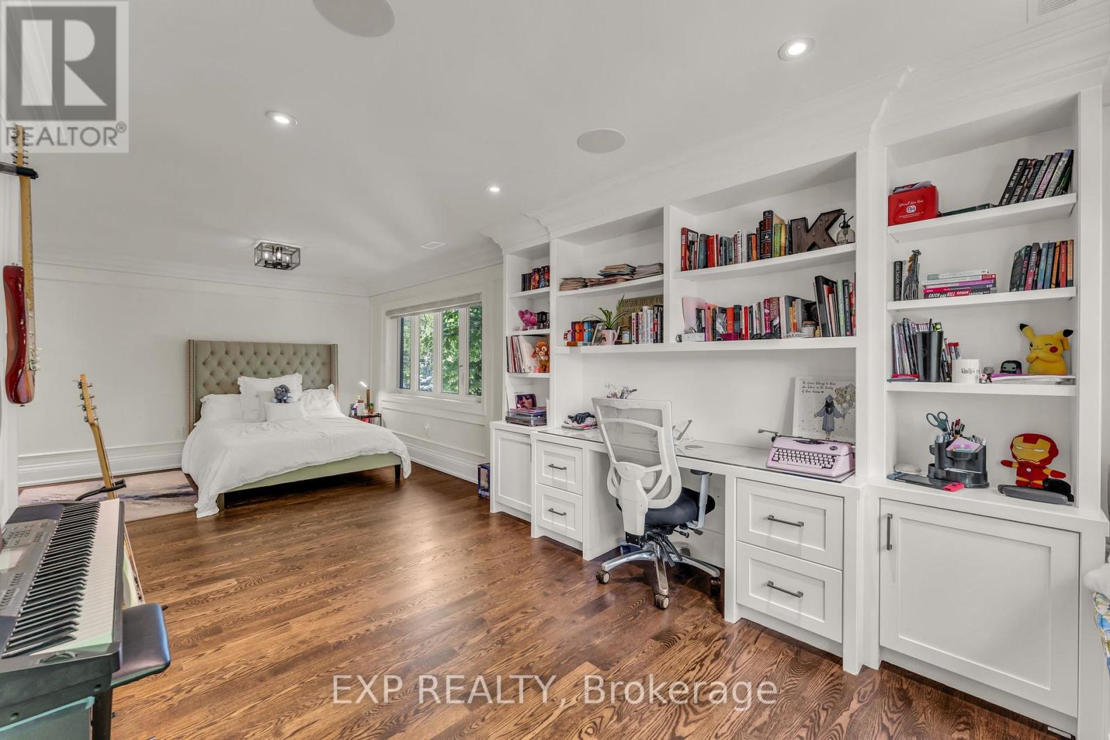 606 Lakeshore Road W, Oakville, Ontario  L6K 1G5 - Photo 35 - W13280250