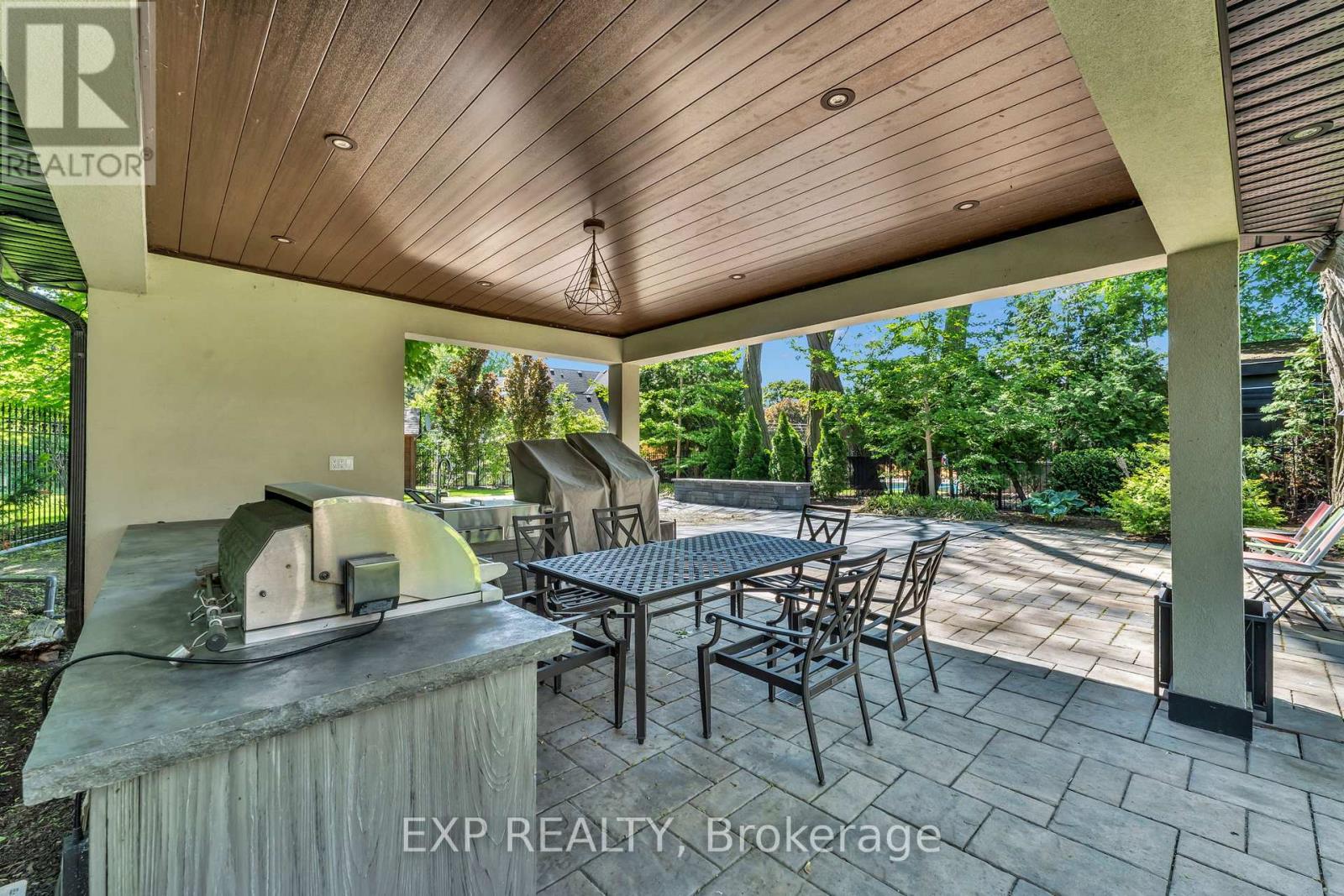 606 Lakeshore Road W, Oakville, Ontario  L6K 1G5 - Photo 44 - W13280250