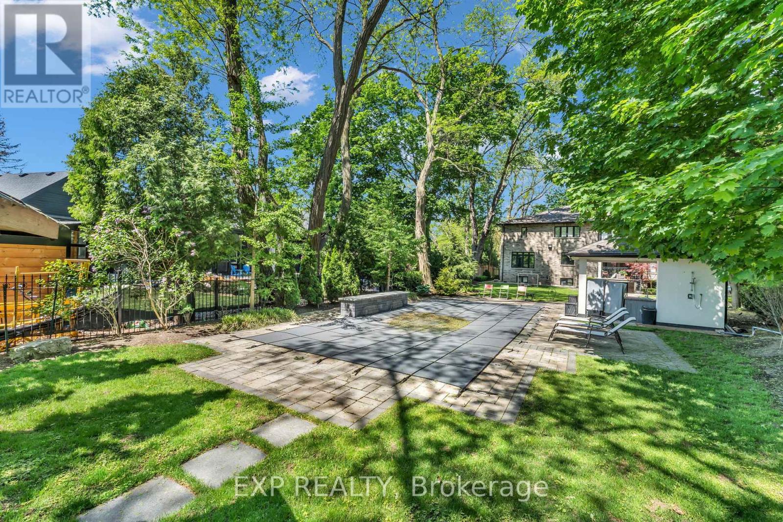 606 Lakeshore Road W, Oakville, Ontario  L6K 1G5 - Photo 47 - W13280250