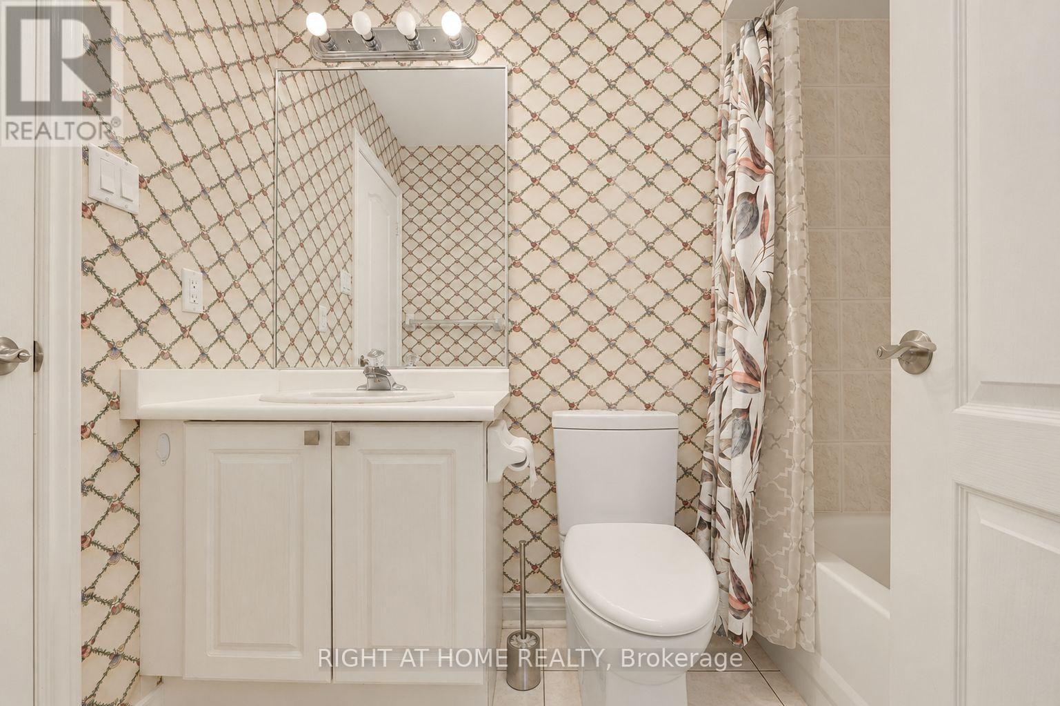 2233 Rockingham Drive, Oakville, Ontario  L6H 6E7 - Photo 23 - W13280694