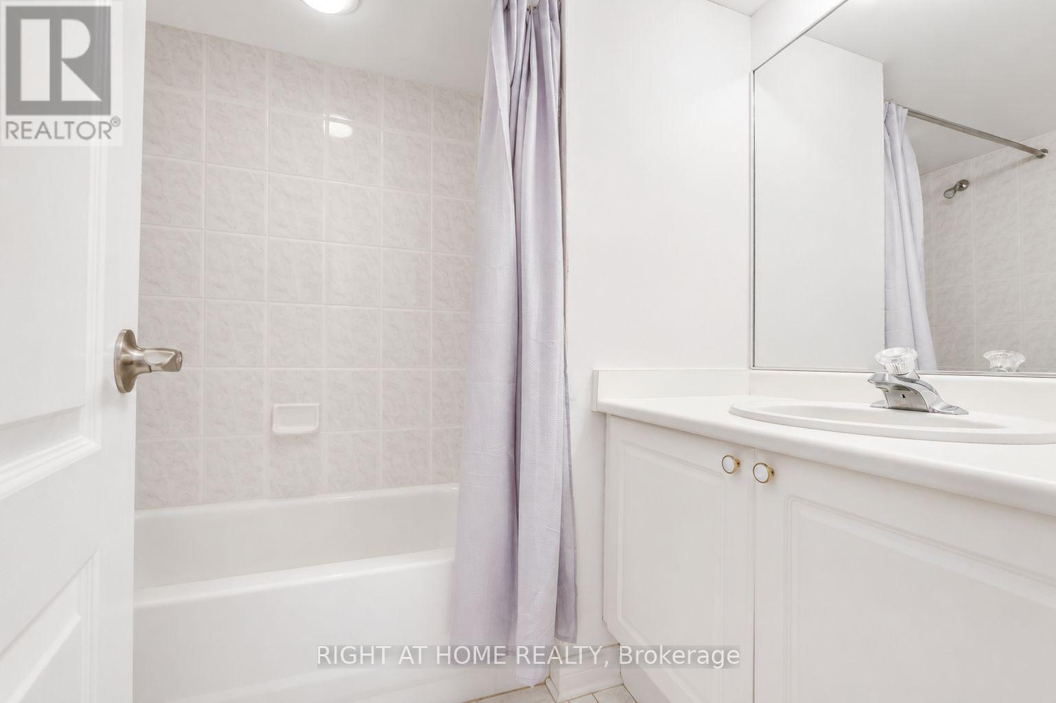 2233 Rockingham Drive, Oakville, Ontario  L6H 6E7 - Photo 27 - W13280694