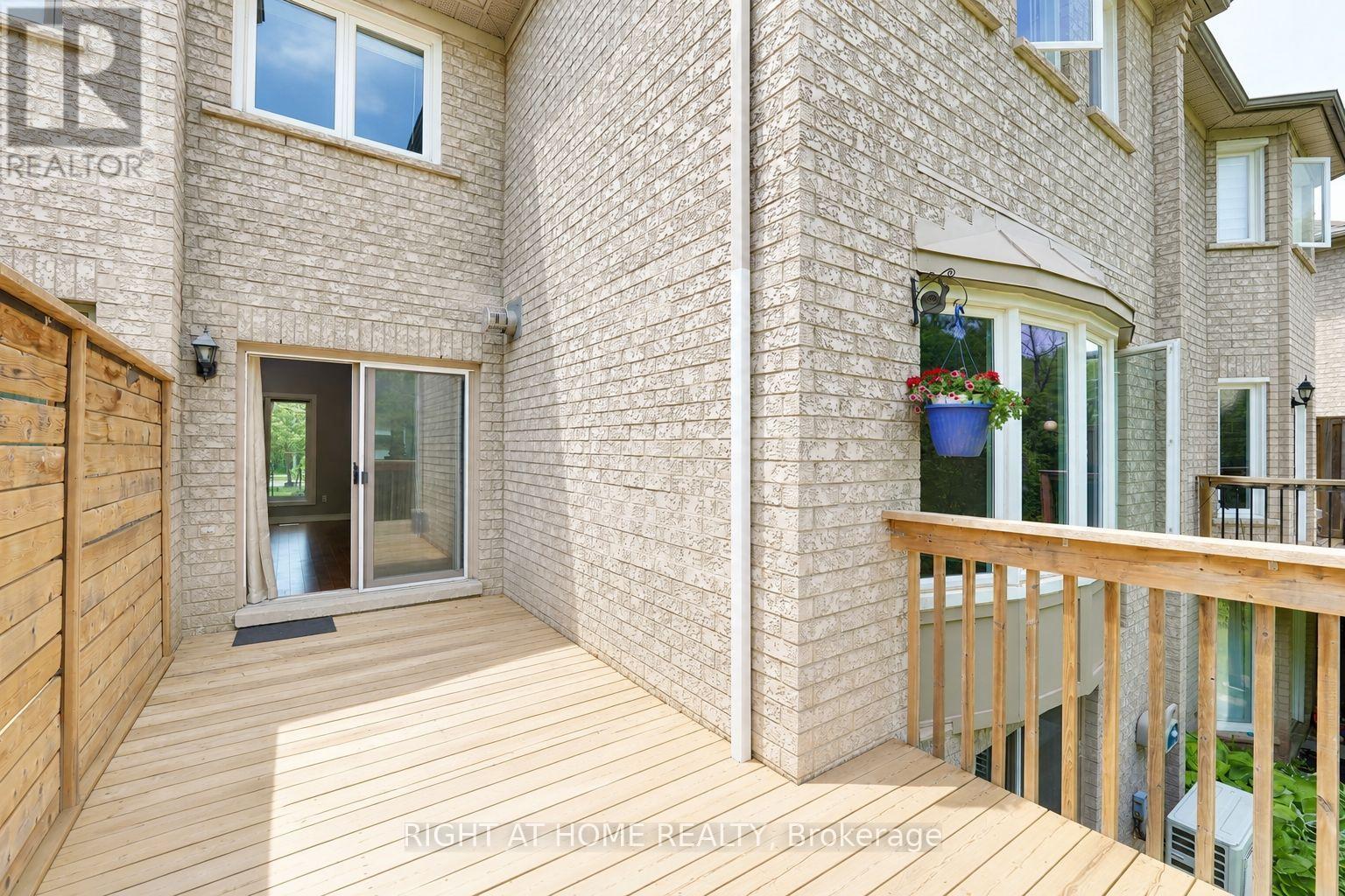 2233 Rockingham Drive, Oakville, Ontario  L6H 6E7 - Photo 33 - W13280694