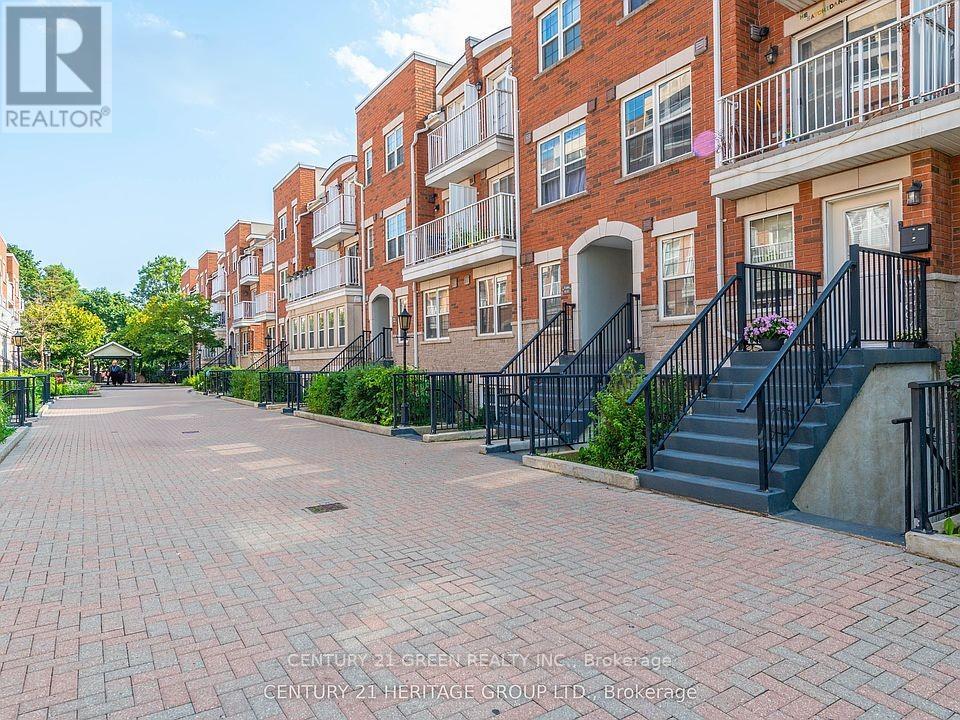 22 - 37 FOUR WINDS DRIVE, Toronto, Ontario