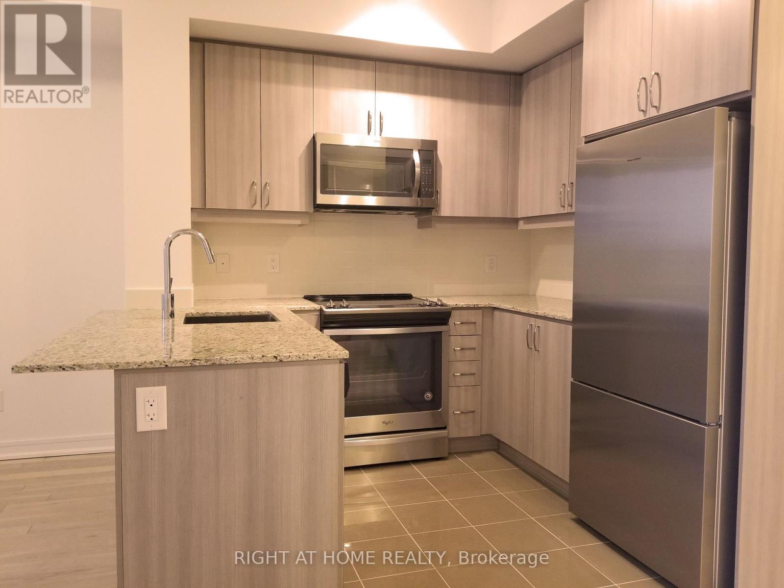 NW-212 - 9201 Yonge Street, Richmond Hill, Ontario  L4C 1H9 - Photo 13 - N13249608