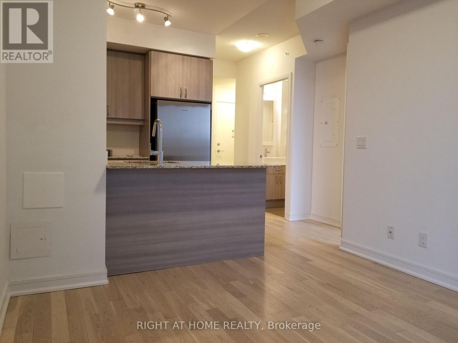 NW-212 - 9201 Yonge Street, Richmond Hill, Ontario  L4C 1H9 - Photo 9 - N13249608