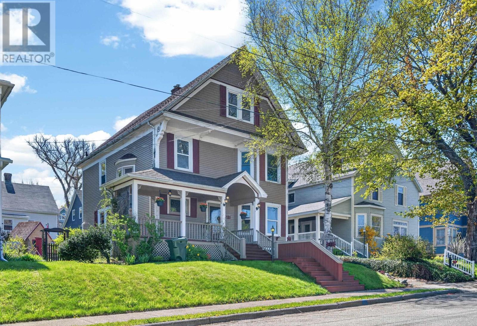 22 Beacon Street, Sydney, Nova Scotia  B1P 4S9 - Photo 3 - 202613046