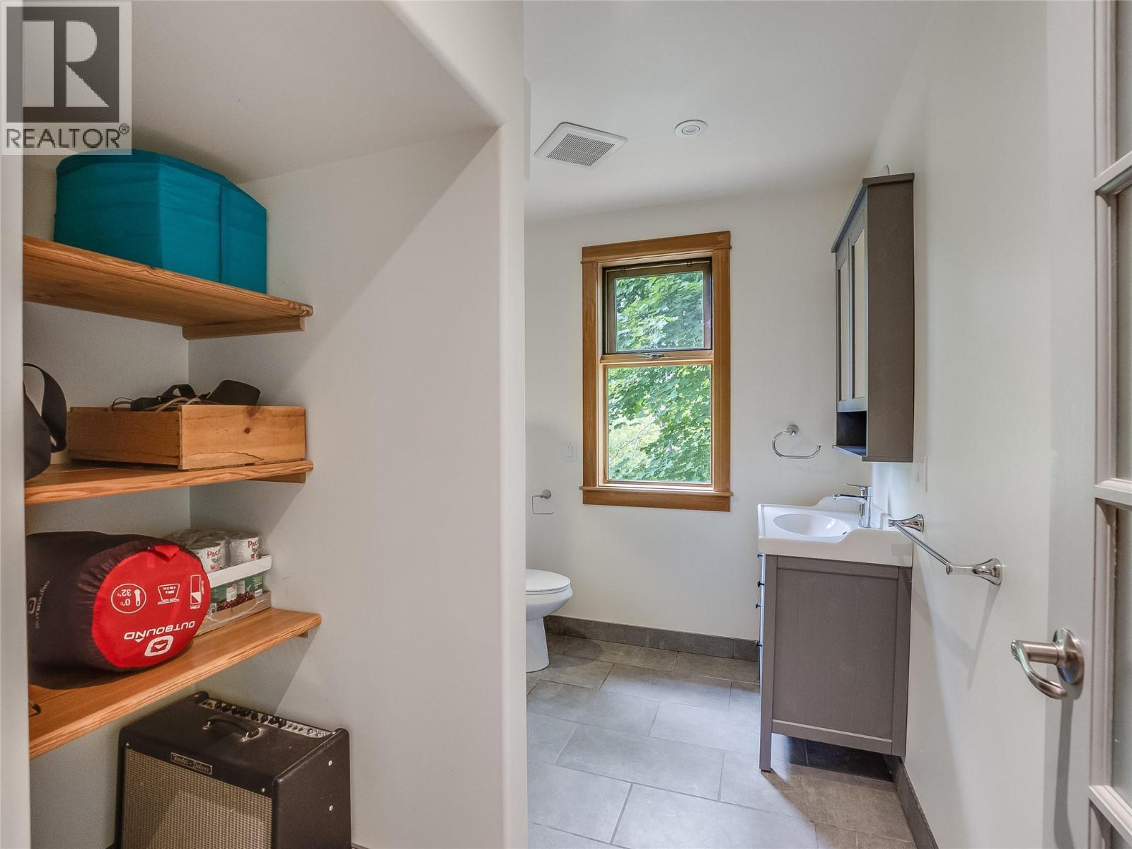 532 Park Street, Nelson, British Columbia V1L 2G9 - Photo 39 - 10389231