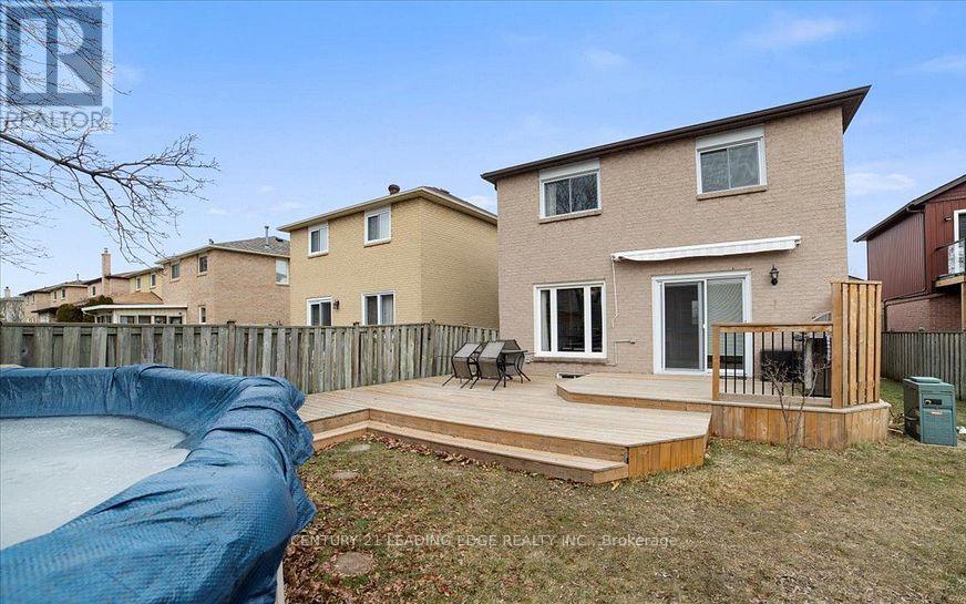 Main And Second - 618 Beckworth Square, Pickering, Ontario  L1V 3K4 - Photo 17 - E13211618