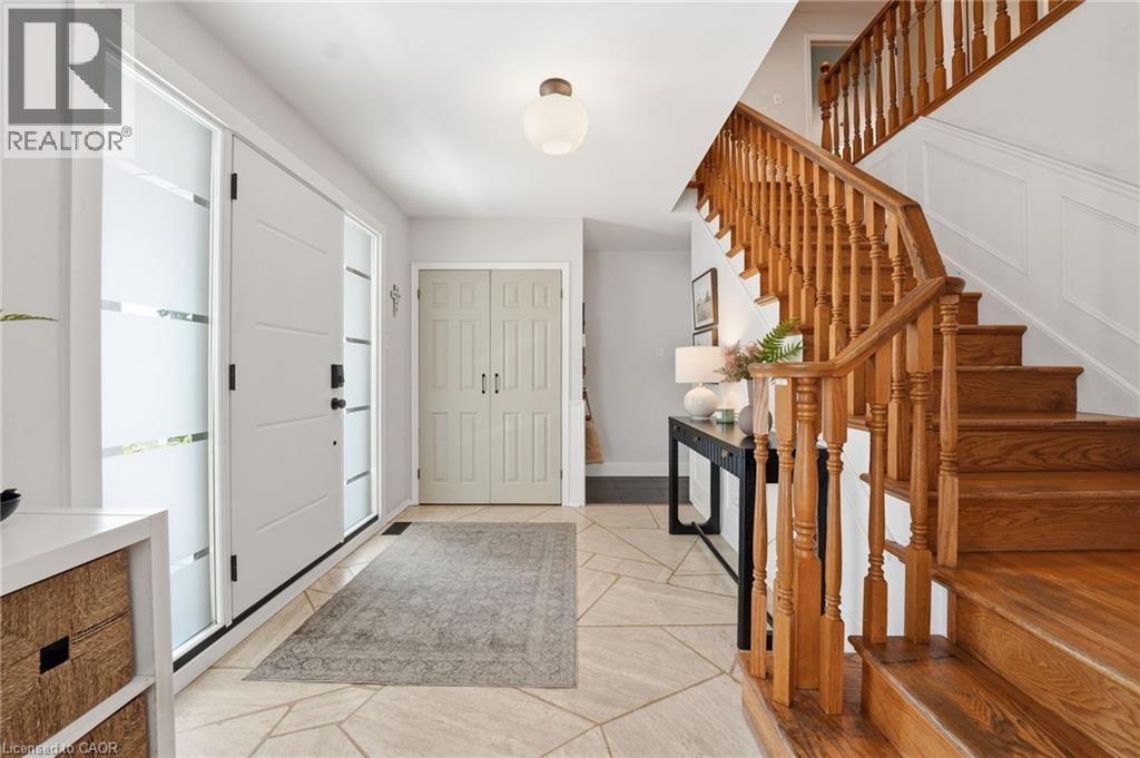 304 Stone Church Road W, Hamilton, Ontario  L9B 1A4 - Photo 6 - 40837031