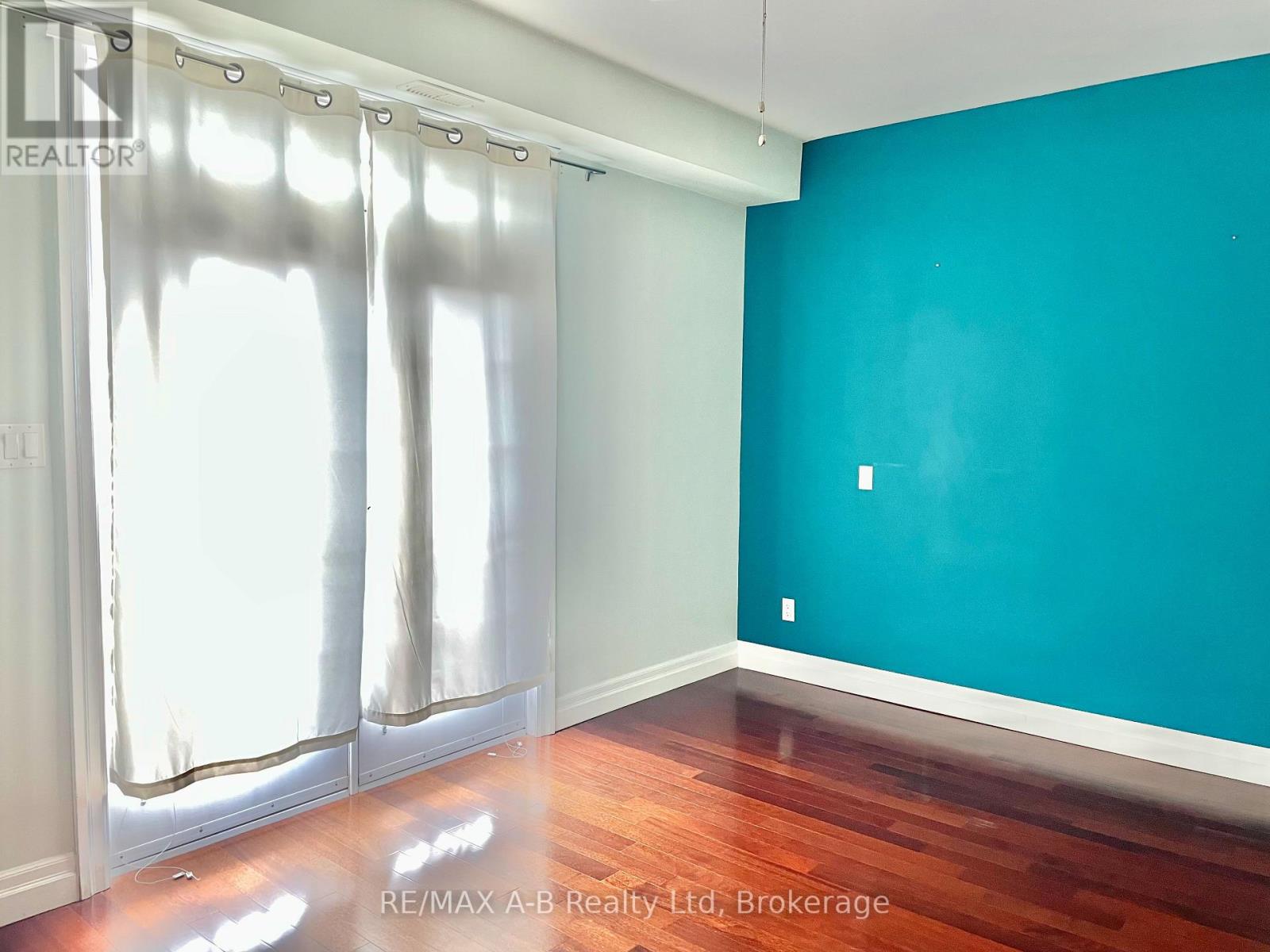 204 - 555 King Street E, Kitchener, Ontario  N2G 2L9 - Photo 11 - X13281822