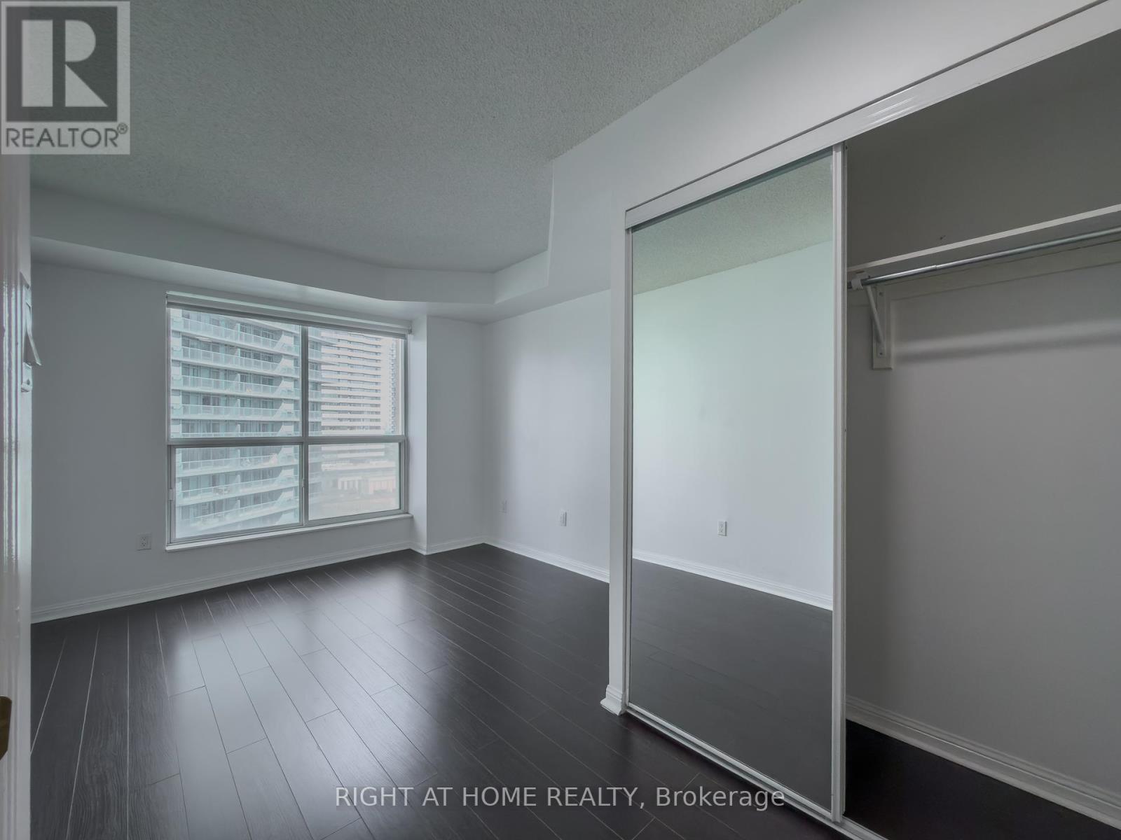 1101 - 23 Lorraine Drive, Toronto, Ontario  M2N 6Z6 - Photo 12 - C13281226