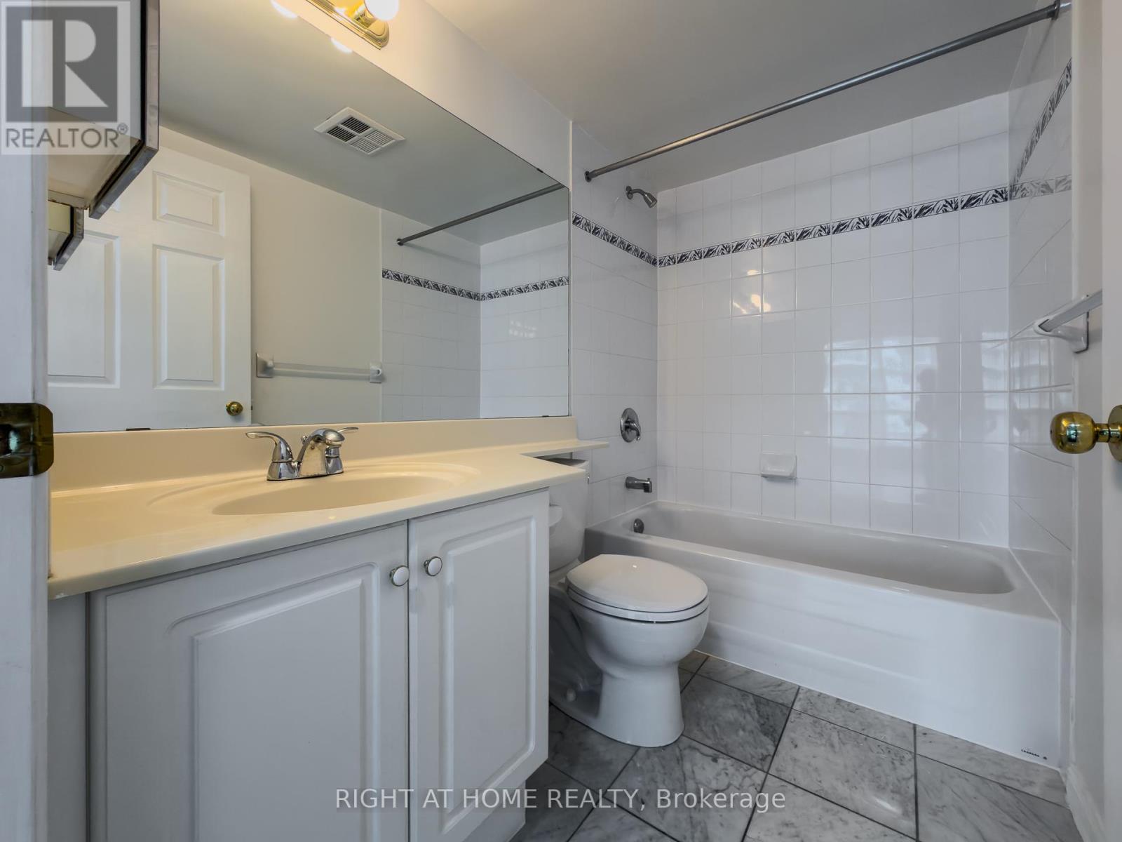 1101 - 23 Lorraine Drive, Toronto, Ontario  M2N 6Z6 - Photo 16 - C13281226