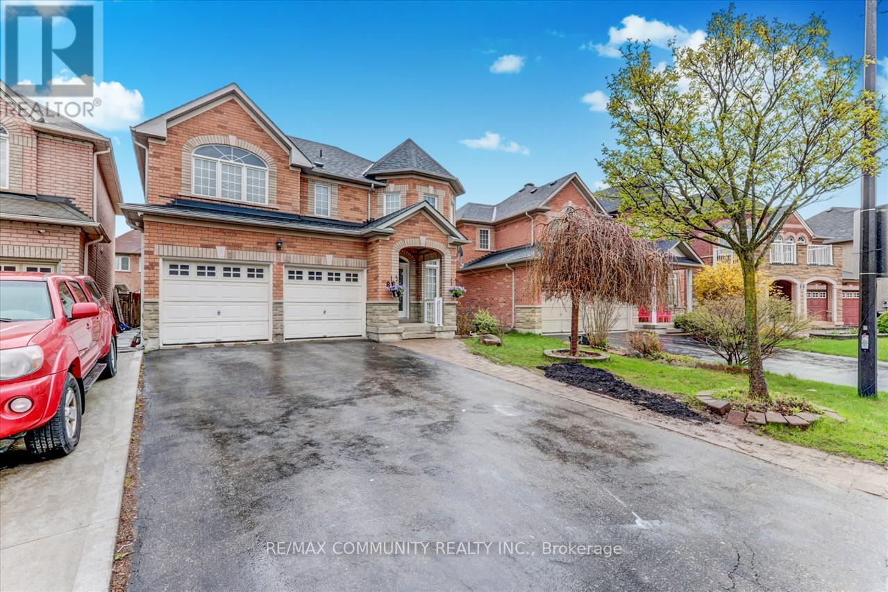 86 Grosbeak Crescent, Toronto, Ontario  M1X 1X4 - Photo 2 - E13285786