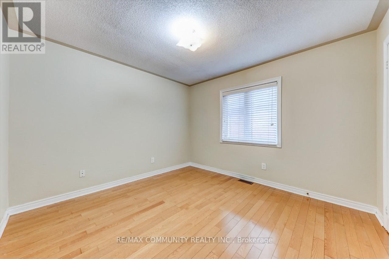86 Grosbeak Crescent, Toronto, Ontario  M1X 1X4 - Photo 28 - E13285786