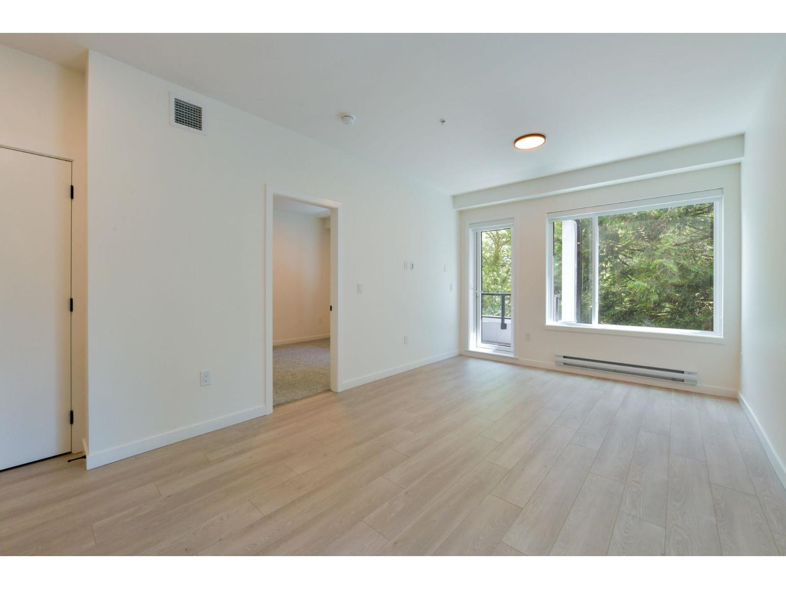 210 6220 Gooseberry Drive, Surrey, British Columbia  V3S 0C7 - Photo 8 - R3133024