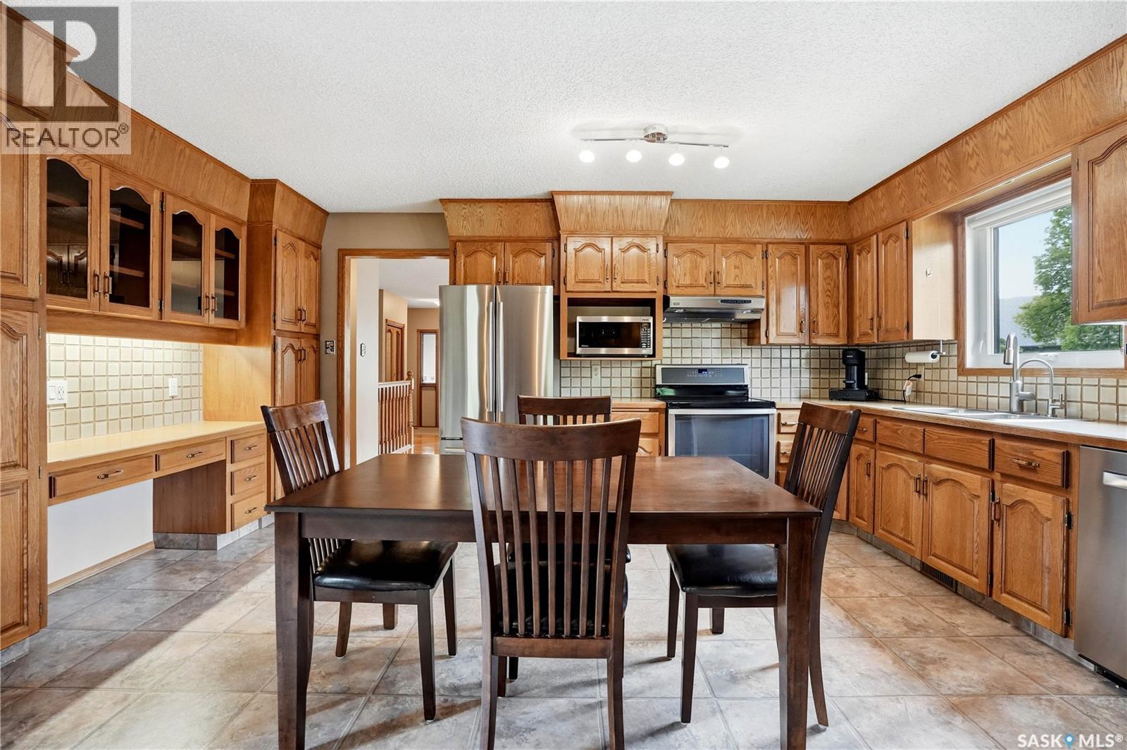 3249 Mountbatten Crescent, Regina, Saskatchewan  S4V 0R5 - Photo 10 - SK038369
