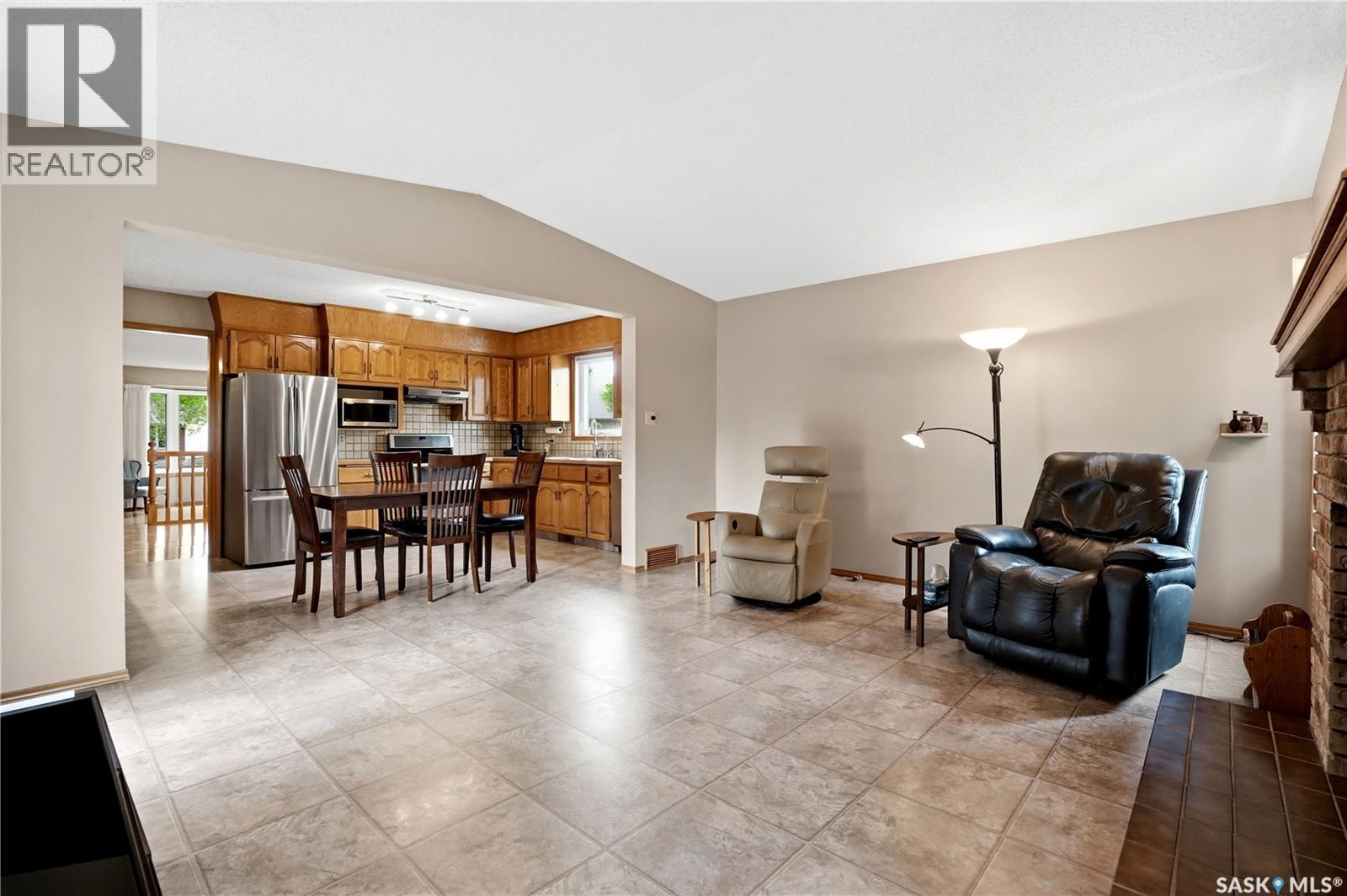 3249 Mountbatten Crescent, Regina, Saskatchewan  S4V 0R5 - Photo 11 - SK038369