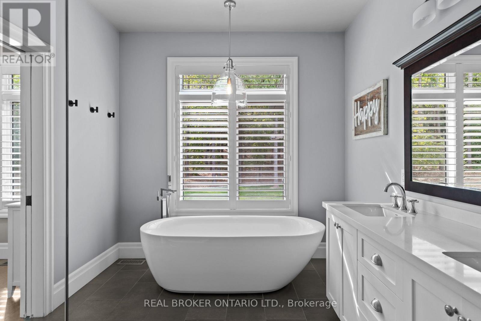 49 Sydenham Trail W, Clearview, Ontario  L0M 1H0 - Photo 22 - S13282256
