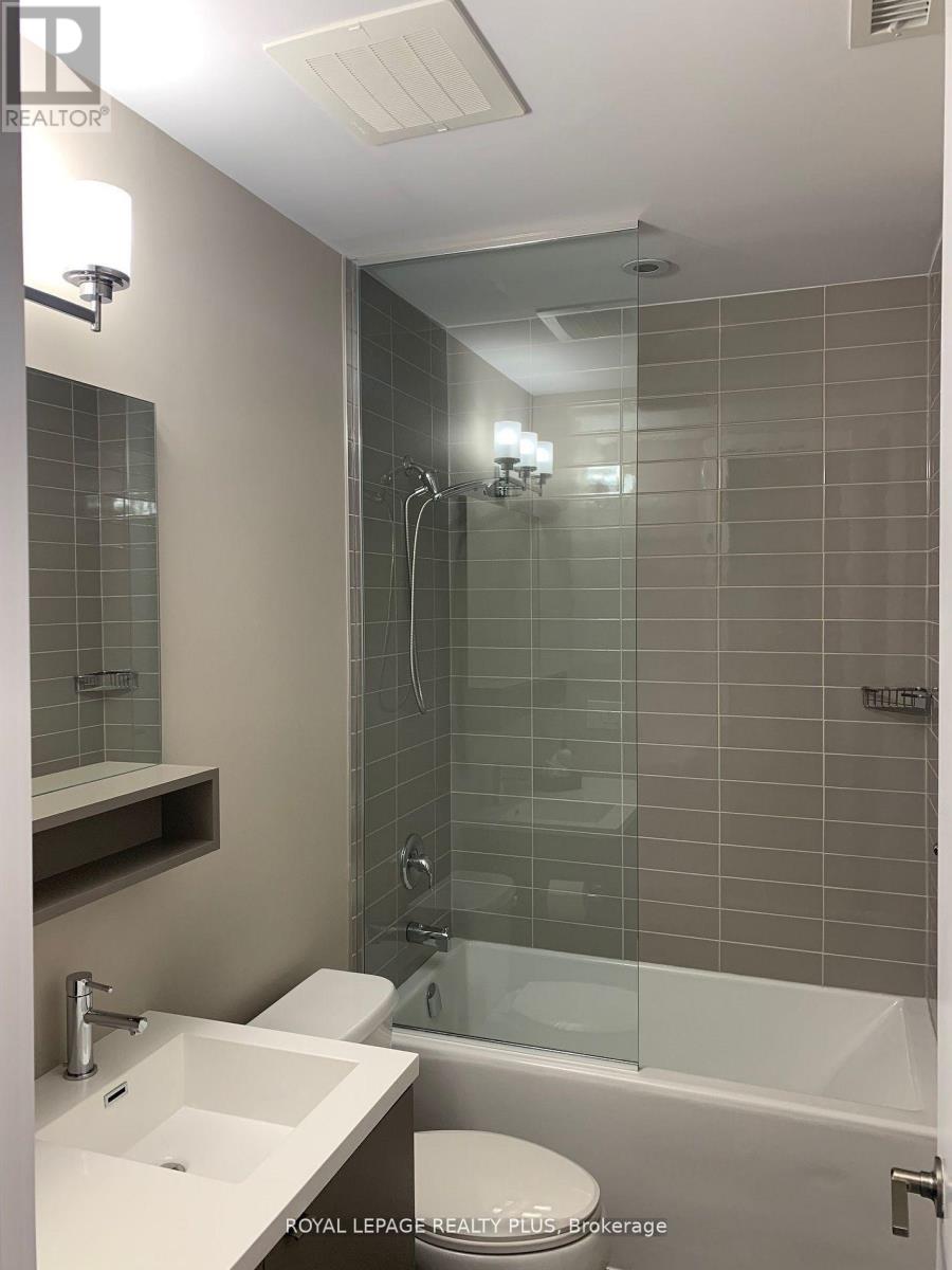 403 - 457 Plains Road E, Burlington, Ontario  L7T 0B8 - Photo 17 - W13281914