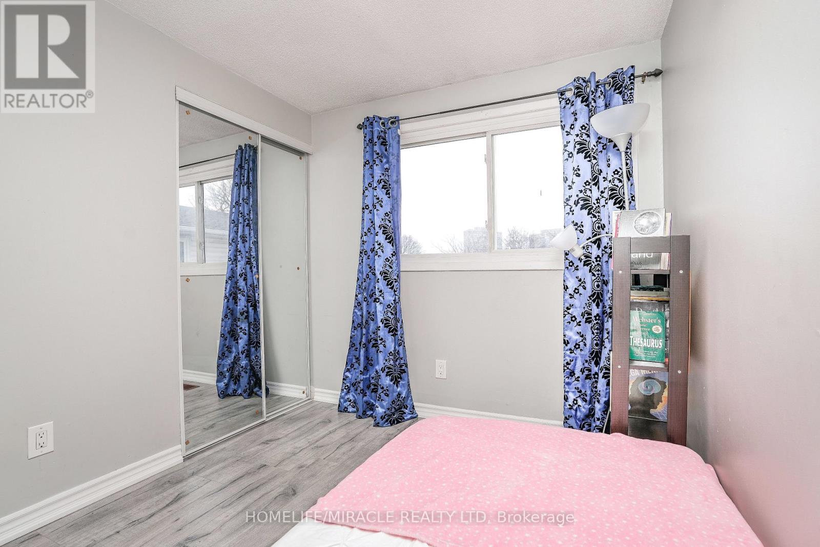 15 Heatherside Court, Brampton, Ontario  L6S 1N9 - Photo 16 - W13282794