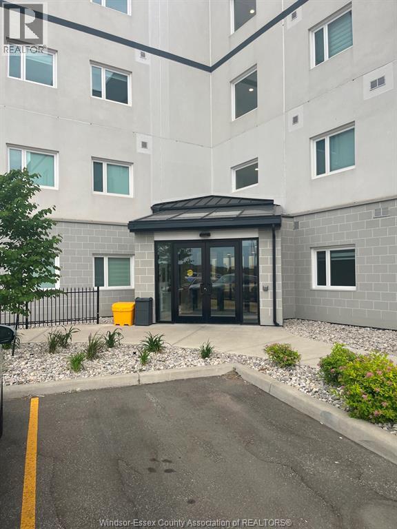 1900 6TH CONCESSION ROAD Unit# 203, LaSalle, Ontario