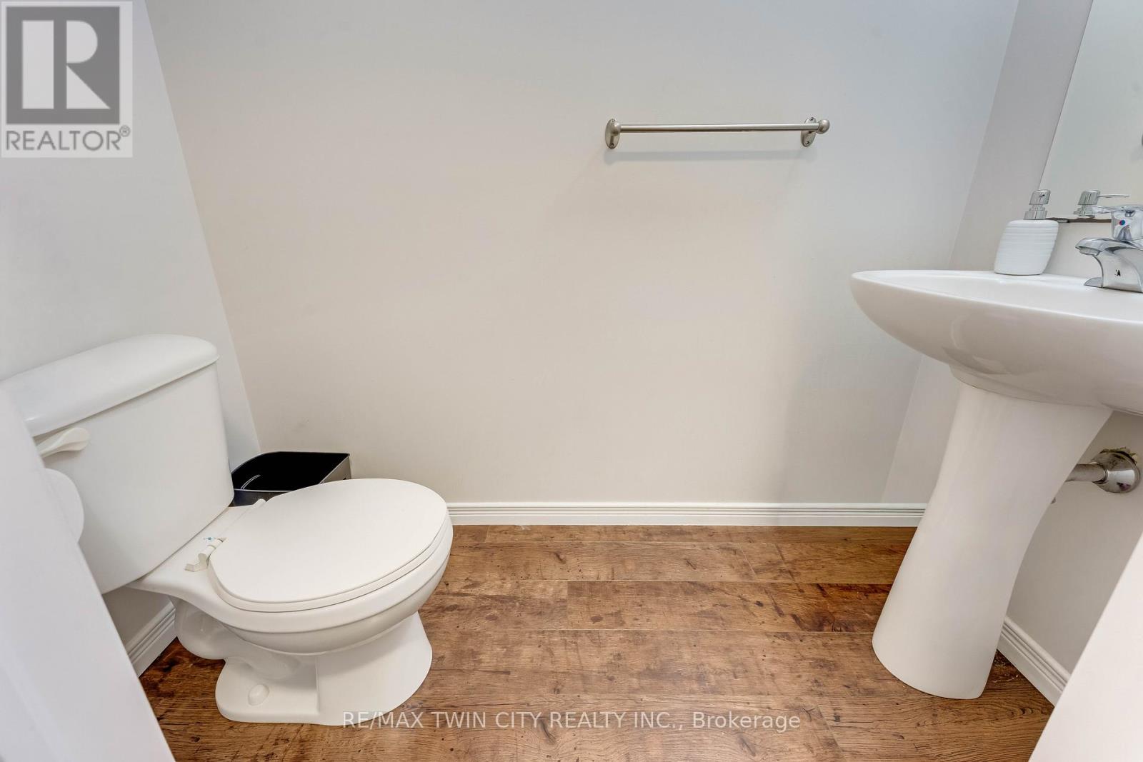 5b - 931 Glasgow Street, Kitchener, Ontario  N2N 0B6 - Photo 10 - X13286384