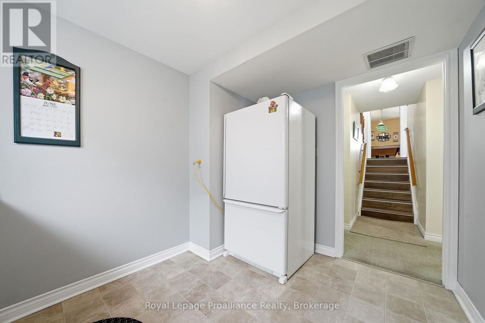 31 Springbrook Crescent, Belleville, Ontario  K8P 5B9 - Photo 28 - X13287206