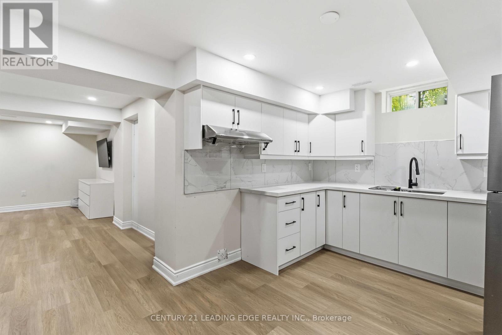 26 Huntspoint Drive, Brampton, Ontario  L6P 2E7 - Photo 34 - W13164874