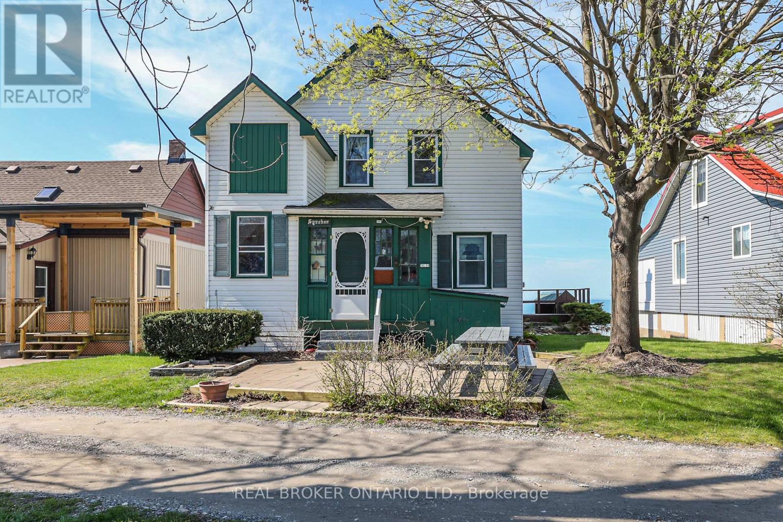 11611 Beach Road W, Wainfleet, Ontario  L0S 1V0 - Photo 1 - X13286542