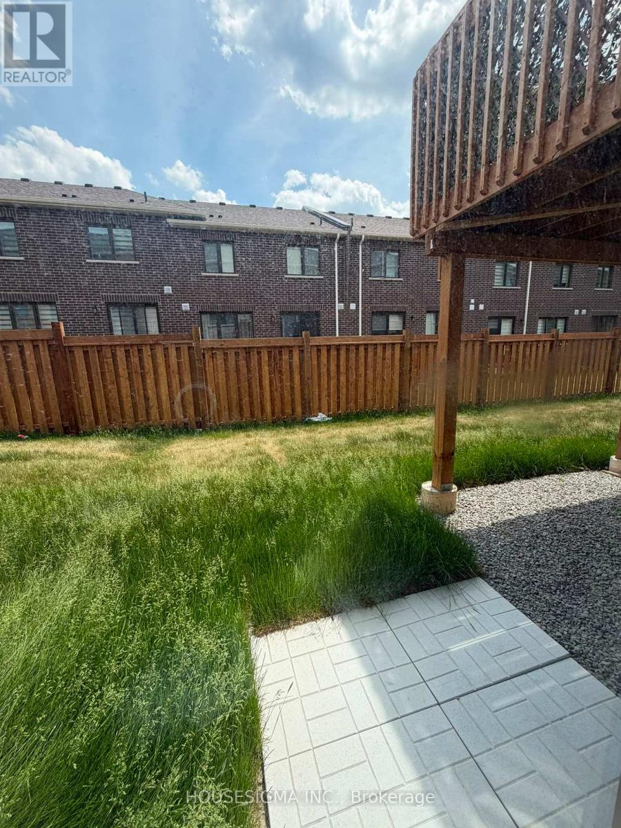 65 Lower Street, Barrie, Ontario  L9J 1B3 - Photo 18 - S13243776