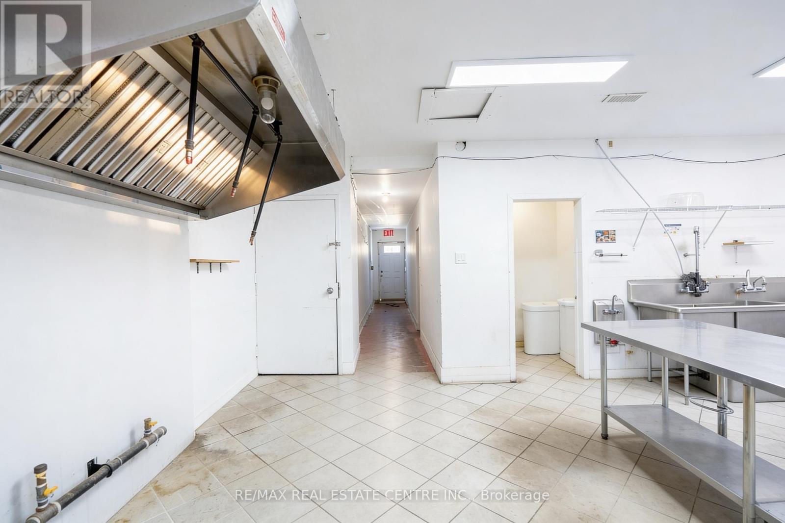 1139-1175 University Avenue W, Windsor, Ontario  N9A 5T1 - Photo 16 - X13246134
