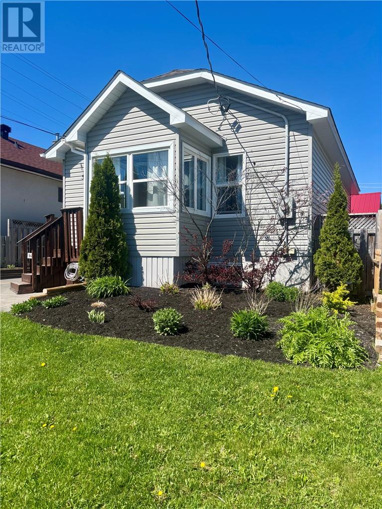 503 Bruce Avenue, Sudbury, Ontario  P3C 5B9 - Photo 2 - 2128342