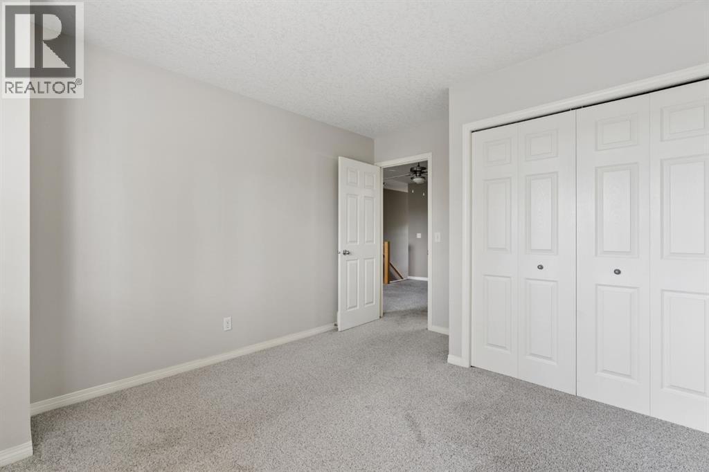25 Hidden Creek Rise Nw, Calgary, Alberta  T3A 6L3 - Photo 25 - A2317734