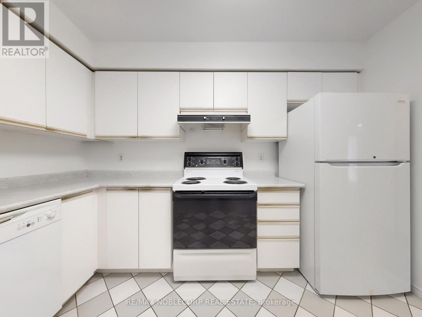 312 - 91 Townsgate Drive, Vaughan, Ontario  L4J 8E8 - Photo 14 - N13286378