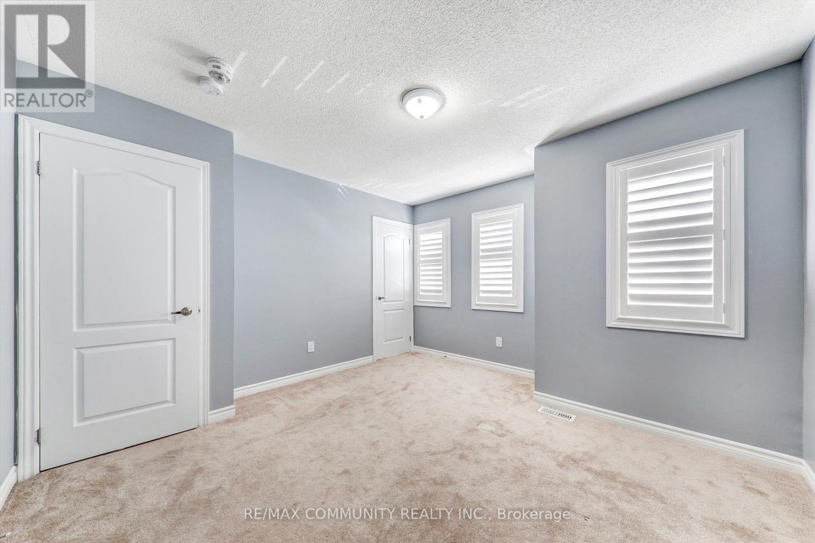79 Mcroberts Crescent, Clarington, Ontario  L4E 0R9 - Photo 28 - E13286904