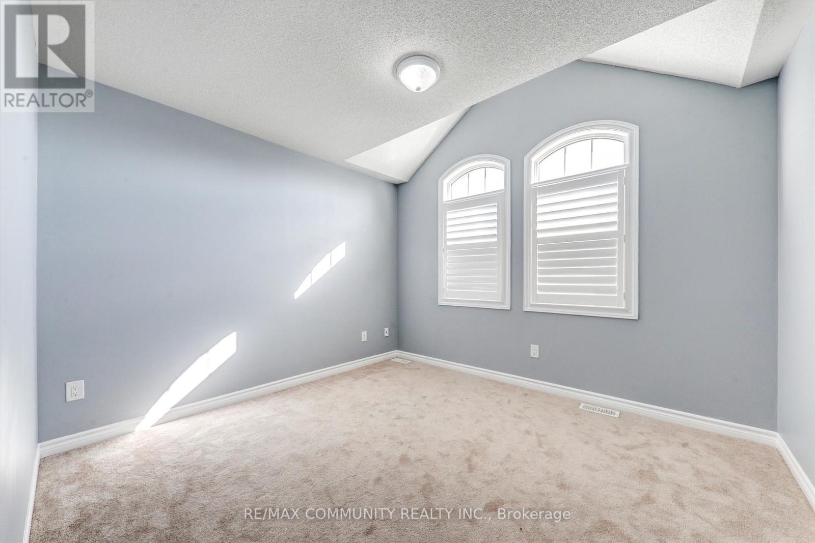 79 Mcroberts Crescent, Clarington, Ontario  L4E 0R9 - Photo 29 - E13286904