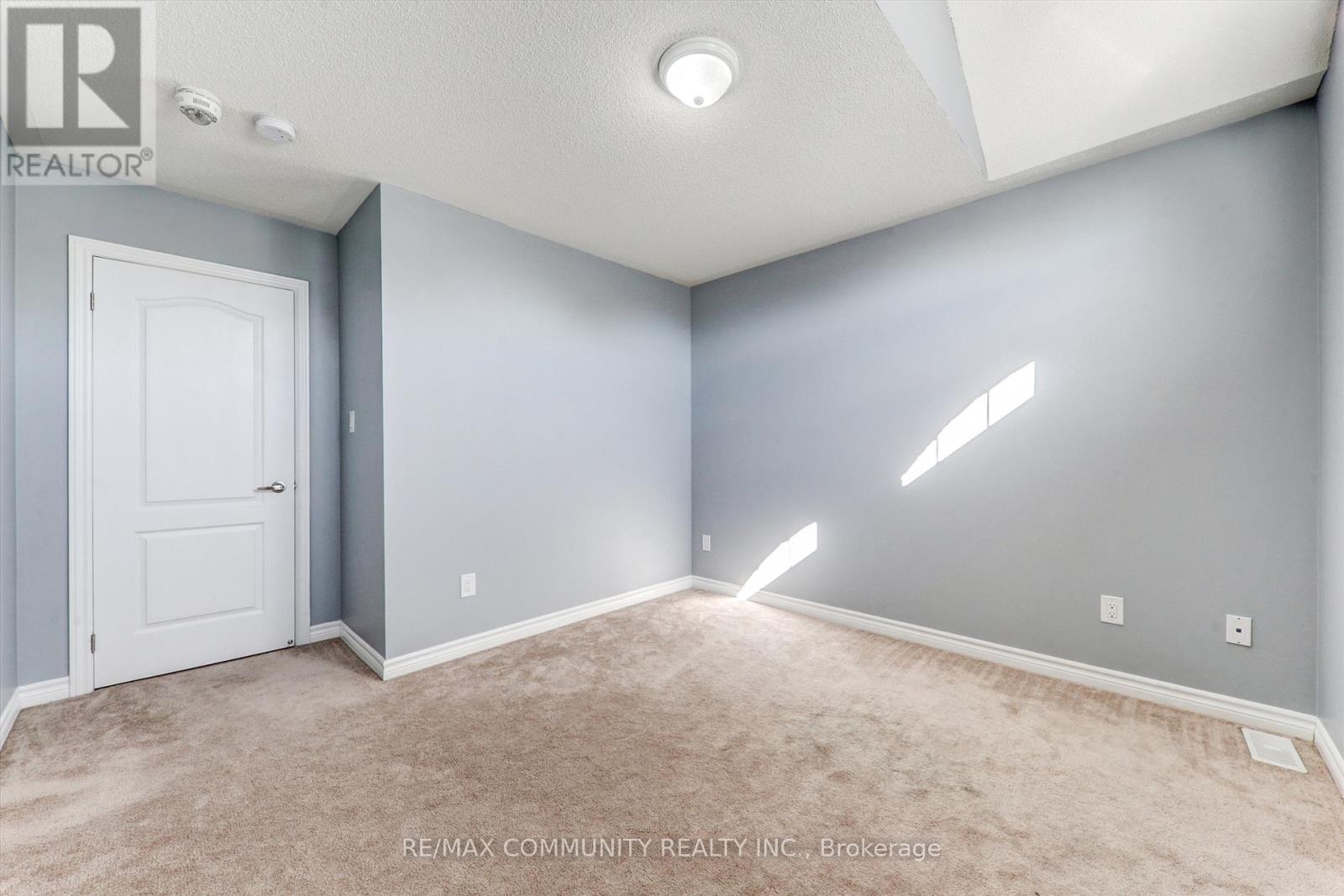79 Mcroberts Crescent, Clarington, Ontario  L4E 0R9 - Photo 30 - E13286904