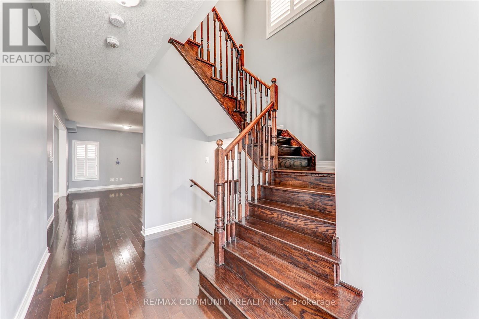 79 Mcroberts Crescent, Clarington, Ontario  L4E 0R9 - Photo 7 - E13286904