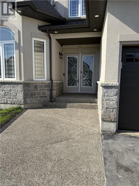 68 Dolomiti Court, Hamilton, Ontario  L8J 3H5 - Photo 4 - 40837401