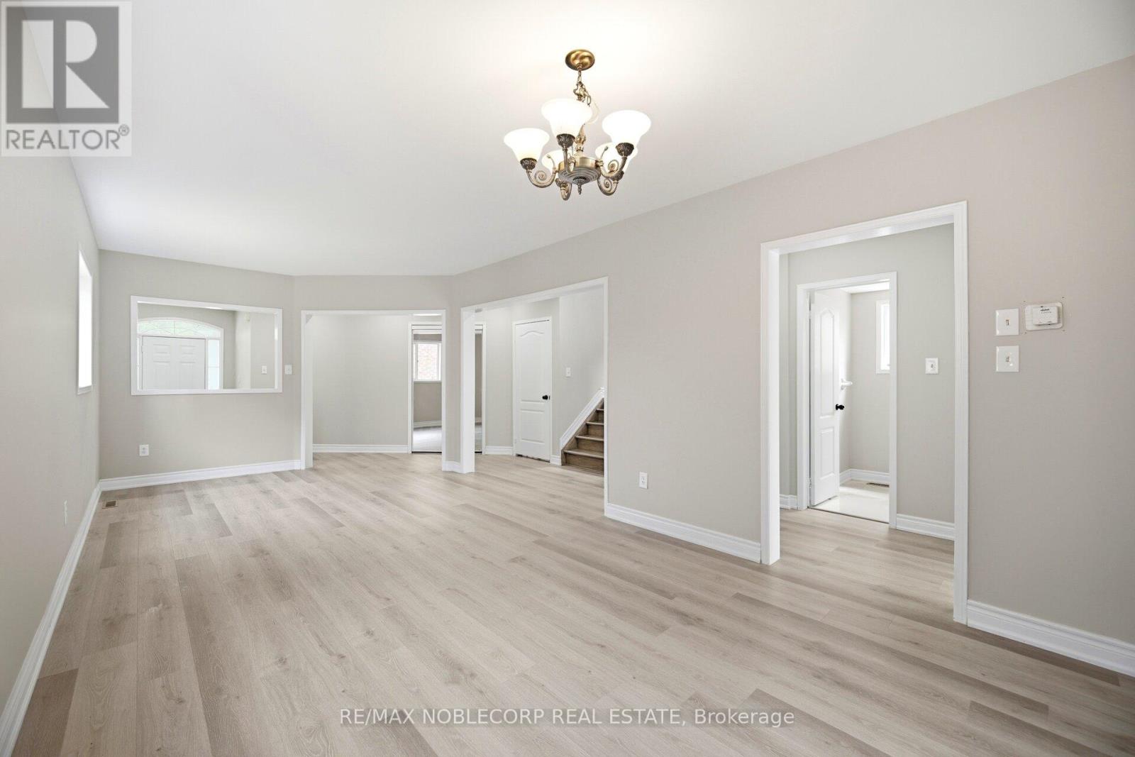 Upper - 22 Gold Hill Road, Brampton, Ontario  L6X 4V2 - Photo 10 - W13286722