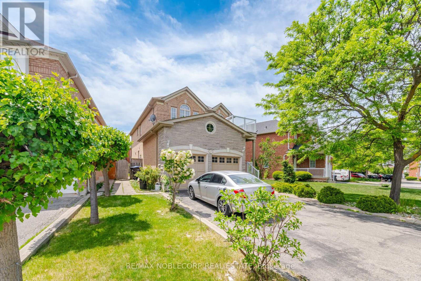 Upper - 22 Gold Hill Road, Brampton, Ontario  L6X 4V2 - Photo 3 - W13286722