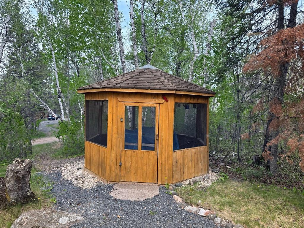 27 Block 9 Road, Falcon Lake, Manitoba  R0E 0N0 - Photo 5 - 202612727