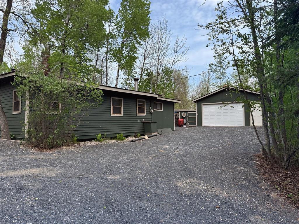 27 Block 9 Road, Falcon Lake, Manitoba  R0E 0N0 - Photo 2 - 202612727