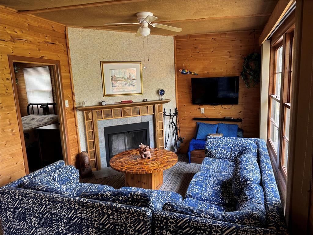 27 Block 9 Road, Falcon Lake, Manitoba  R0E 0N0 - Photo 6 - 202612727